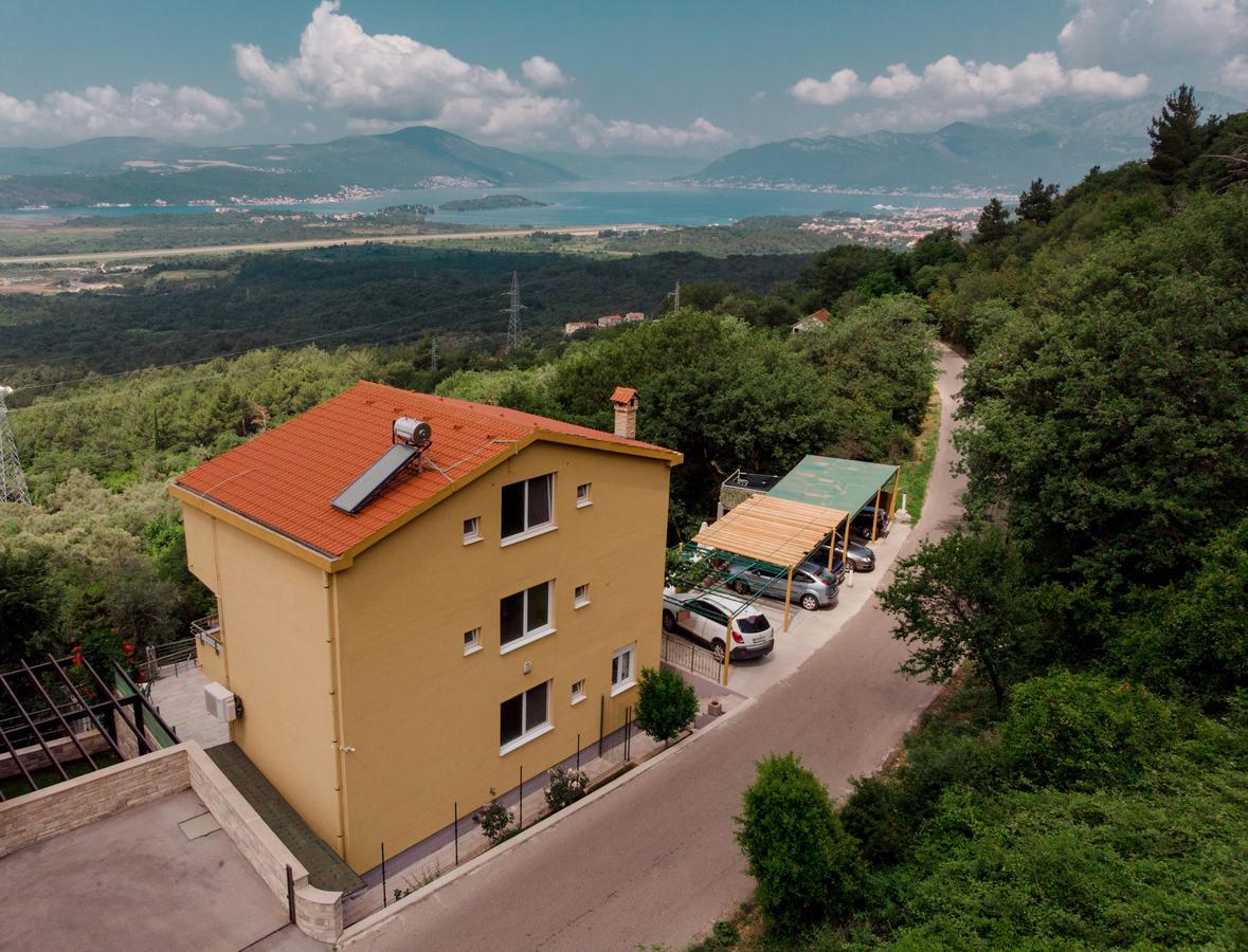 Apartment Panorama Kotor Luaran gambar