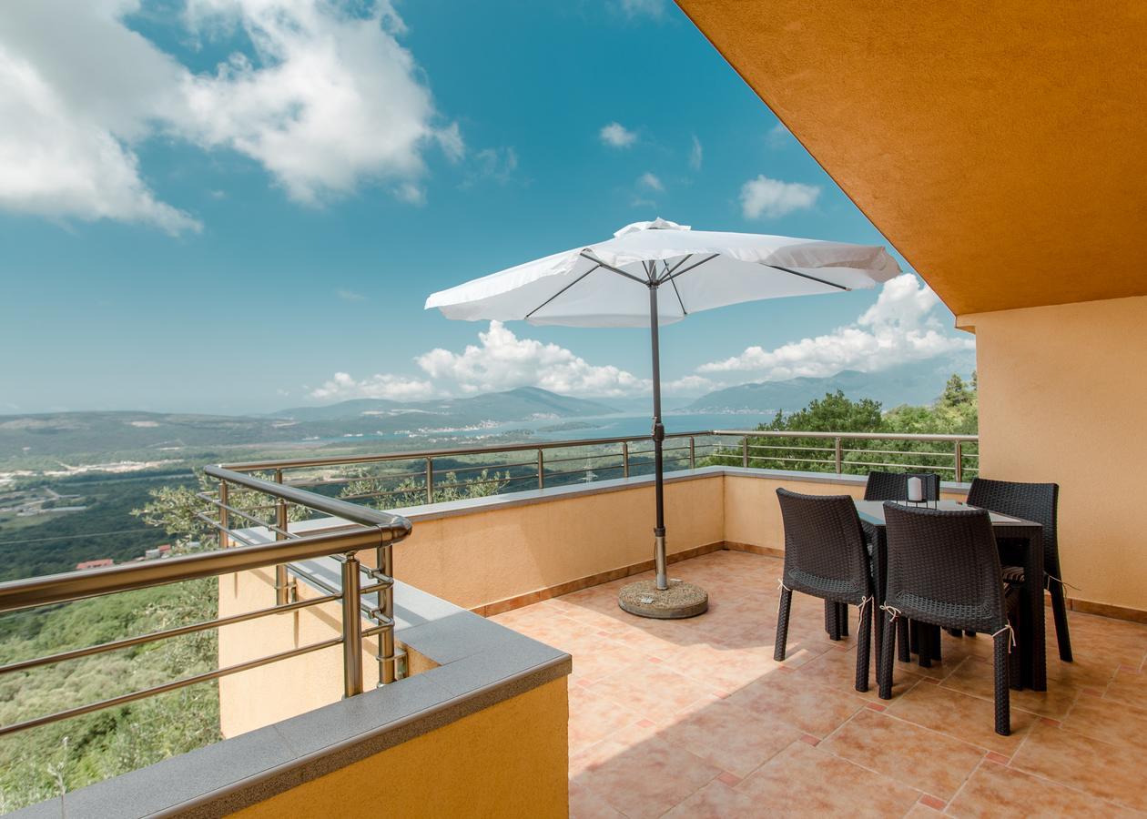 Apartment Panorama Kotor Luaran gambar